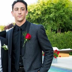 Meet your Posher, Isaac